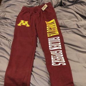 NWT Minnesota gopher sweatpants